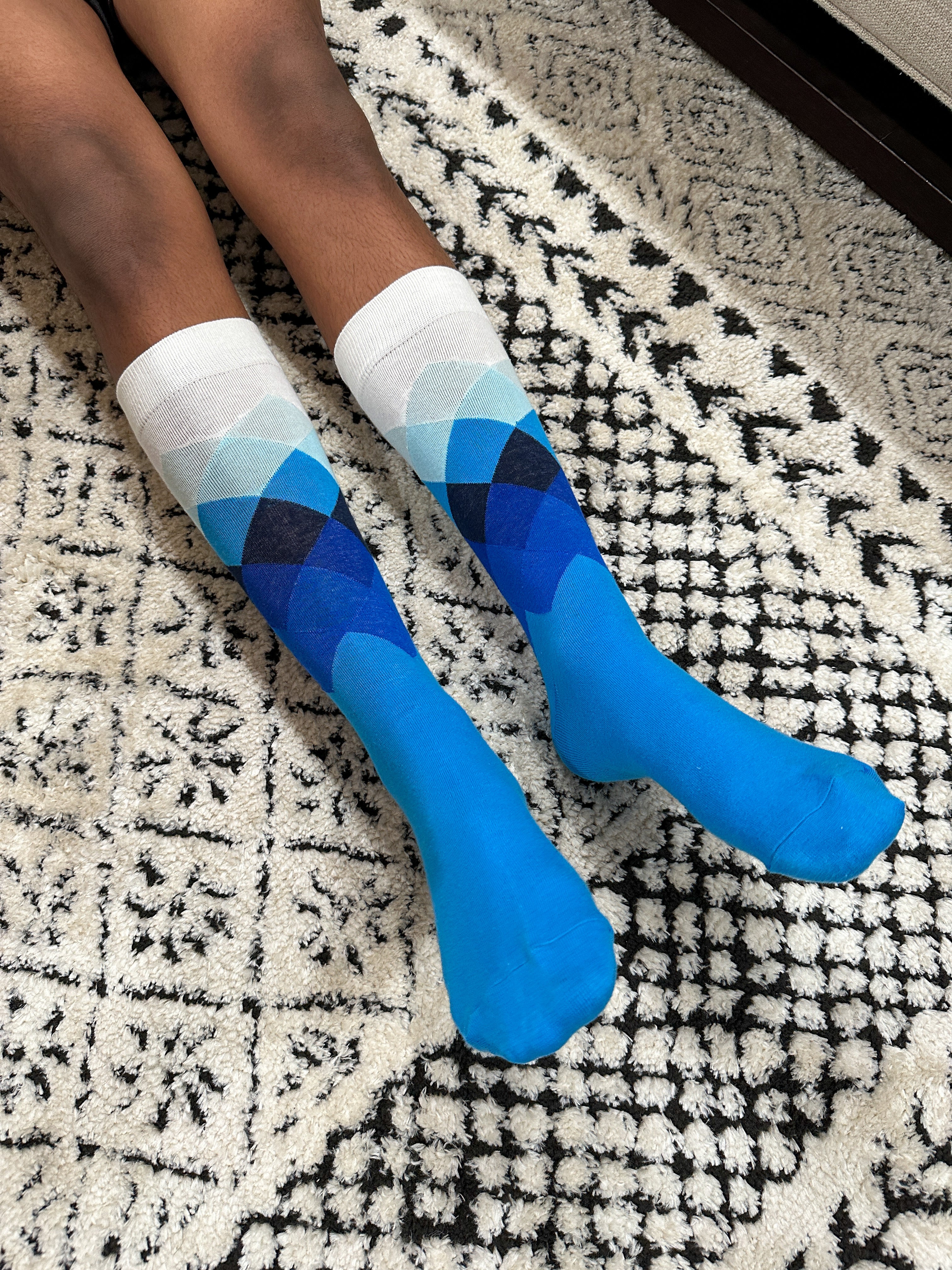 Prestige Azure - Our premium, comfortable socks offer stylish designs for every day.